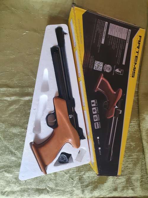 Artemis CP1-M, Pellet Gun + over 400 pellets