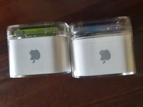 2 x New Apple IPod Nano 16gb !!Read Description