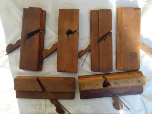 A collection of six vintage  wooden moulding planes