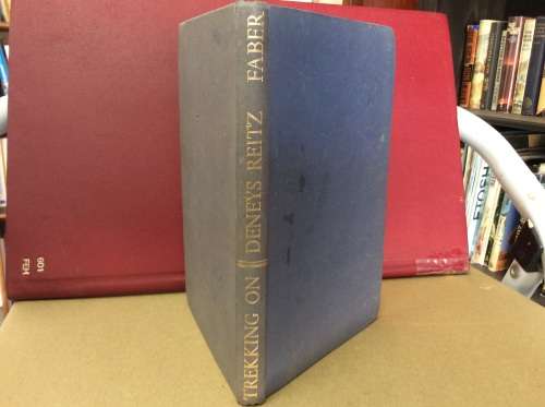 Trekking On. Reitz, Deneys 1944