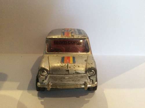 VINTAGE CORGI TOYS BRITISH LEYLAND MINI 1000 - No8 1/36 - MADE IN GREAT BRITAIN
