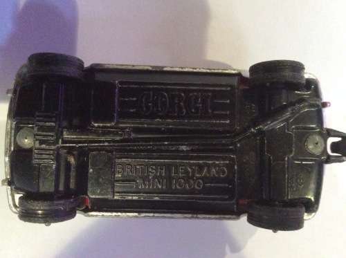 VINTAGE CORGI TOYS BRITISH LEYLAND MINI 1000 - No8 1/36 - MADE IN GREAT BRITAIN