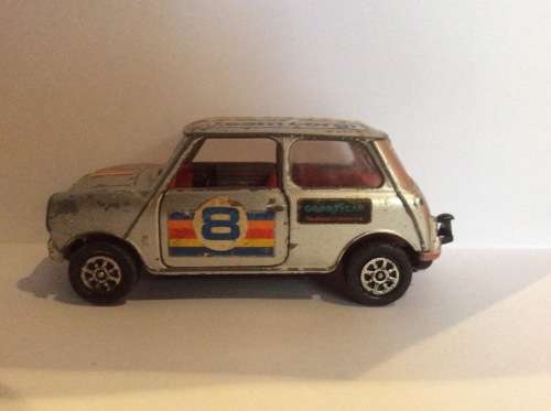VINTAGE CORGI TOYS BRITISH LEYLAND MINI 1000 - No8 1/36 - MADE IN GREAT BRITAIN