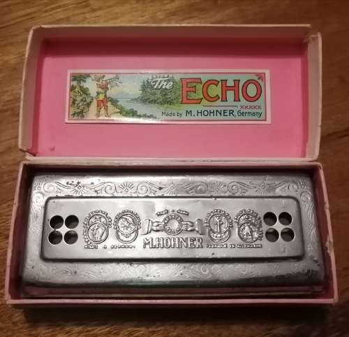 Harmonica The Echo