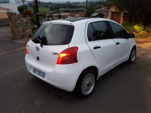 2007 Toyota yaris With Cor