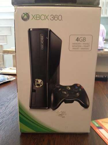 Xbox 360 + 2 Controls and 5 Games!