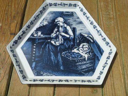 Oude Molen Large Plate : " The Mother"  Collectors edition