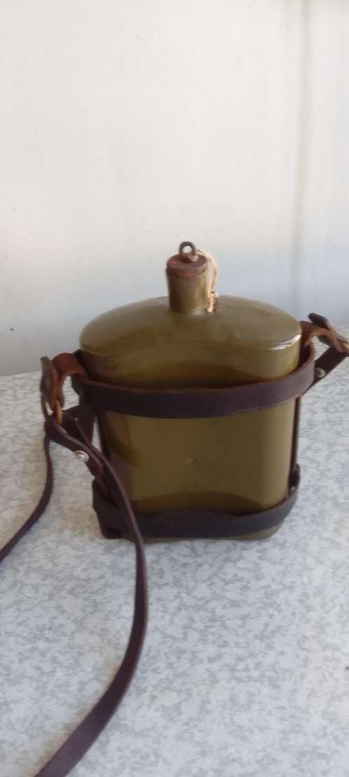 WW2 - Water Bottle with Leather Strap