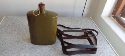 WW2 - Water Bottle with Leather Strap