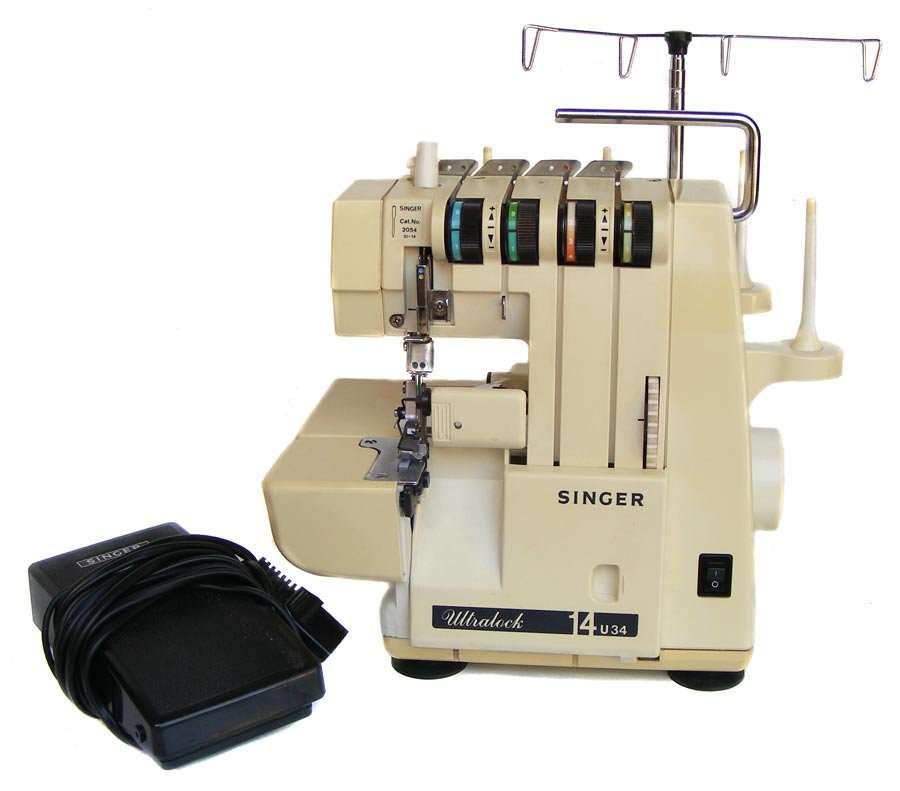 Singer 4 thread overlocker - 100% working and good cosmetic condition