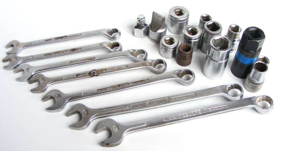 Lot Gedore wrenches and various sockets