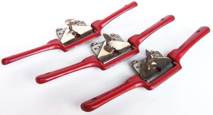Lot of 3 Vintage quality steel spokeshaves - good condition