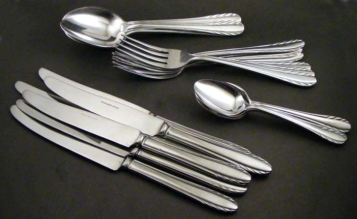 Vintage Stainless Steel 6 Setting Cutlery Set - Good condition - Good Quality