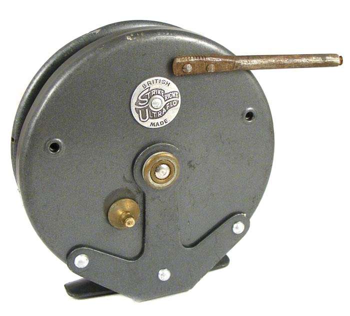 Vintage Strike Right Ultraflo Fishing Reel - British made - working condition