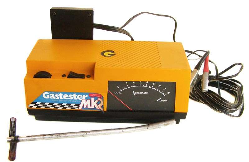 Vintage Gunson's Gastester MK2 exhaust gas analyzer in origional box