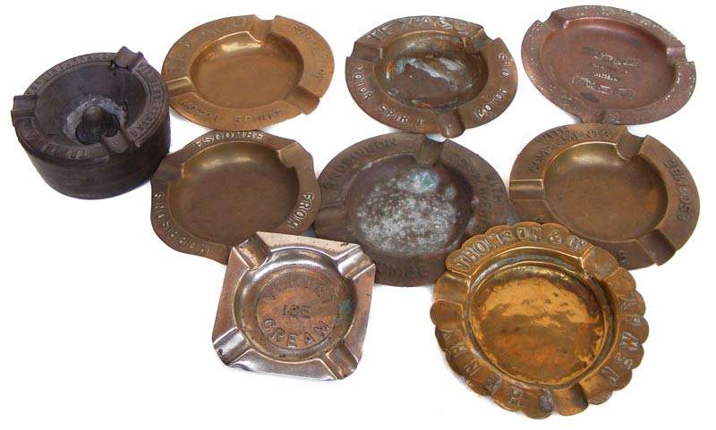 Lot of 9 old advertising ashtrays! Texaco, Velvet ice cream etc