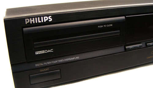 Vintage Philips compact disc player - good and working condition - Belgium made