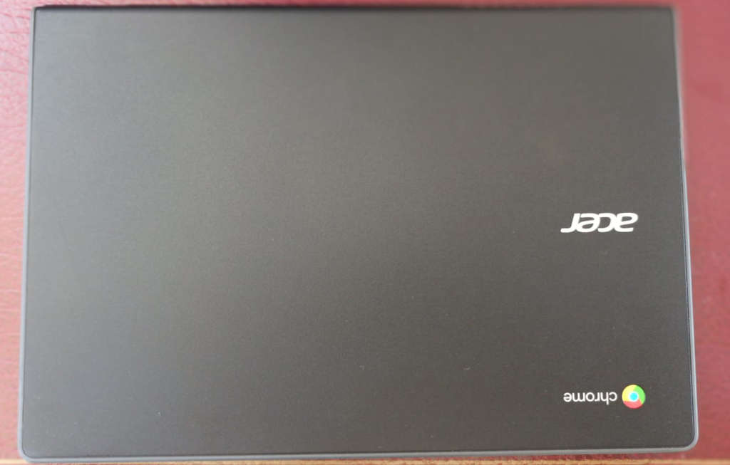 Acer Chromebook 11 C771 , 4GB Ram  , 32GB Storage , 11.6 Screen , wifi , webcam - long battery life