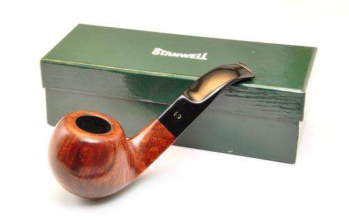 Smoking Pipe. Stanwell de-lux Danish design No. 15
