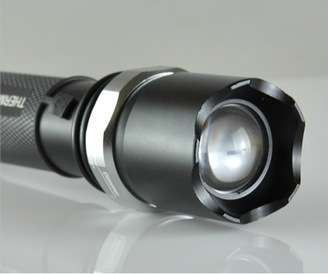 20 ON AUCTION!!! 800LM  LED  1200W FLASHLIGHT KIT,Rechargeable and ZOOM,BRAND NEW!!!
