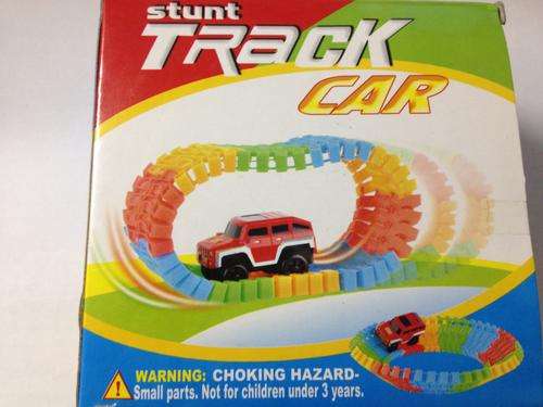 2 ON AOUTIONS !!! STUNT TRACK CAR
