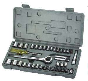 2 ON AUCTIONS !!! 40pc Socket Wrench Set