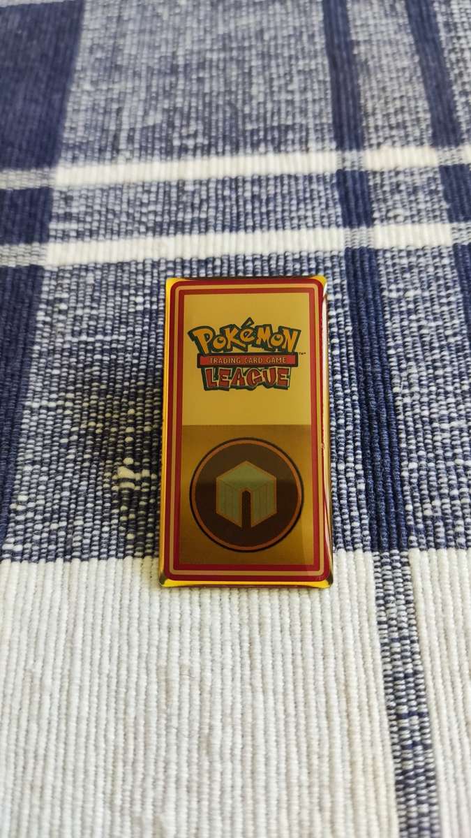 Pokemon trading card league lapel pin Zephyr gym badge