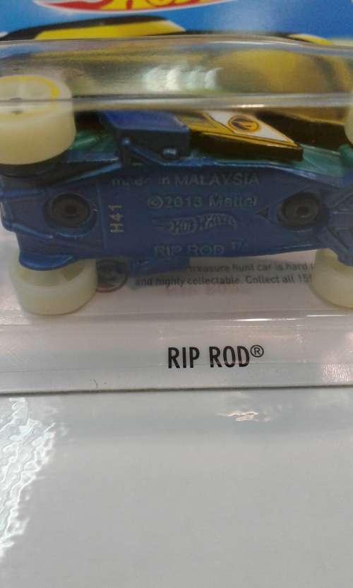 HOTWHEELS RIP ROD (BASIC TREASURE )