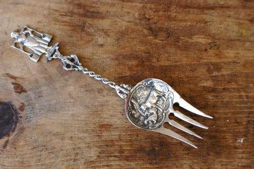 Metal Serving Fork !!!