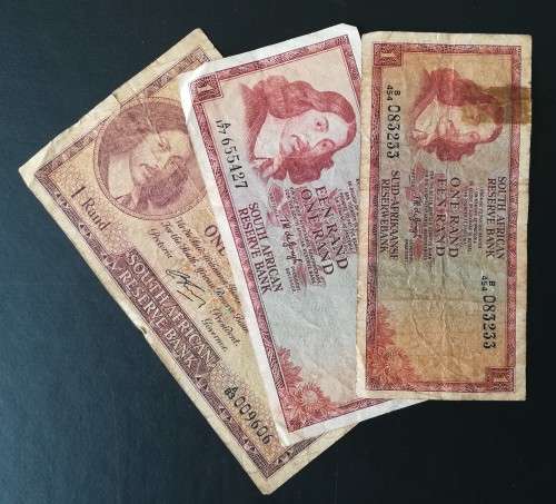 S. A. Bank Note : ONE RAND / EEN RAND : G Rissik (1x Small, 1x Medium and 1x Large Note)