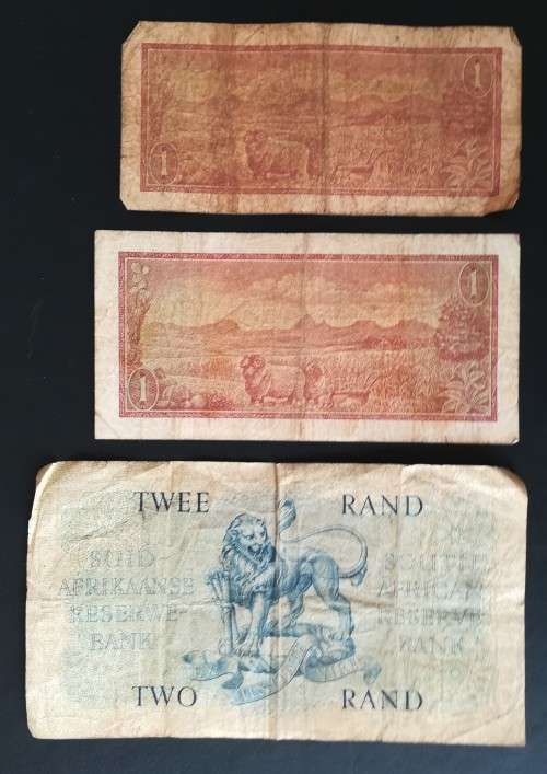 Two Rand Note (1 + 1 = 2)