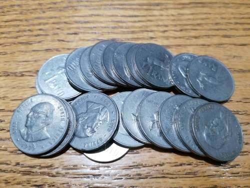 One Rand South Africa coins (with heads)
