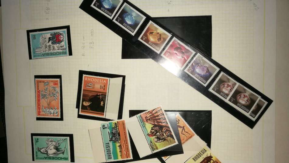 VALUE BUNDLE NO.1              RHODESIAS HUGE LOT