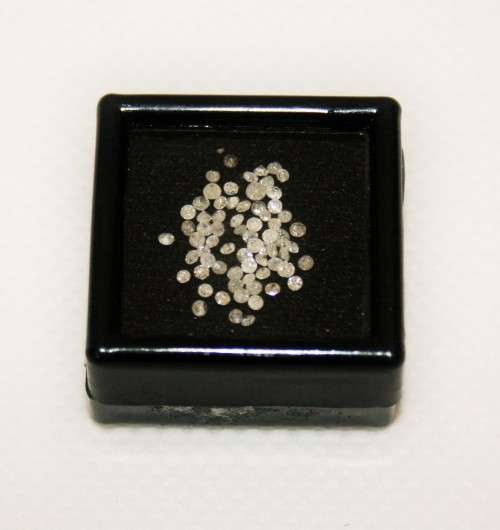 1.000CTS OF LOOSE ROUND CUT DIAMONDS . 100% NATURAL! COL: G-I / SI3-I2 / 1.7 -1.9MM