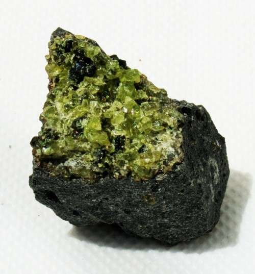 *GEMSTONE* WOW RARE MOTTRAMITE CRYSTALS COLLECTORS MINERAL ! WOW !