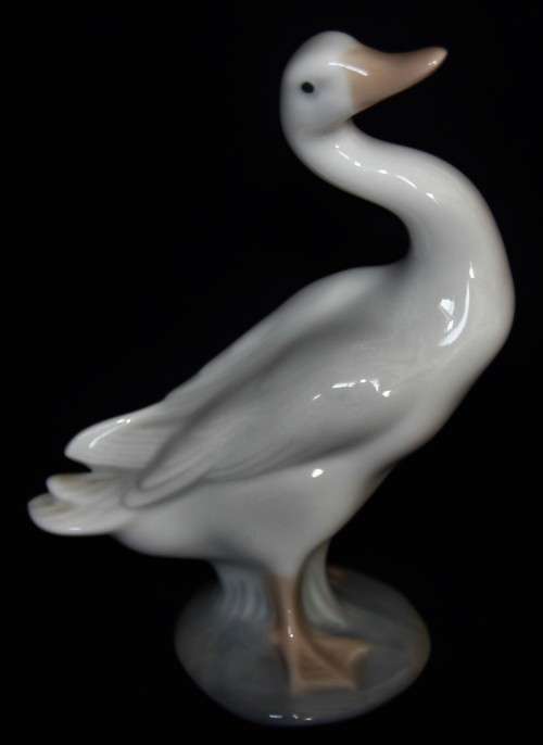 *LLADRO*BEAUTIFUL LLADRO DUCK IN MINT CONDITION !!