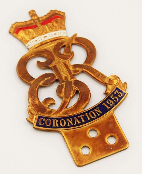 *CAR BADGE*RARE BRASS 1953 QUEEN ELIZABETH CORONATION CAR BADGE!!