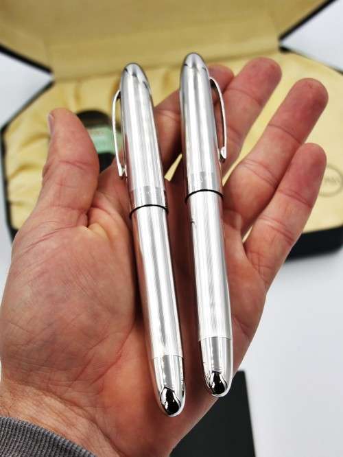 *PENS*ULTRA SCARCE RICHARD HENNESSY BY OMAS BOXED PEN SET - HUGE VALUE R13 000.00 !!!!!