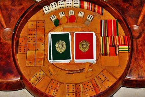 *GAMES*WOW! HUGE!! ANTIQUE WOODEN COMPEDIUM GAMES BOX , SCARCE !!!! UNUSUAL !!! VALUE R12750.00