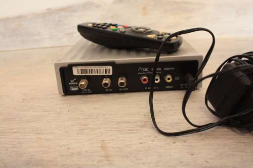 Crazy R1 Auction: DSTV Mini - Decoder