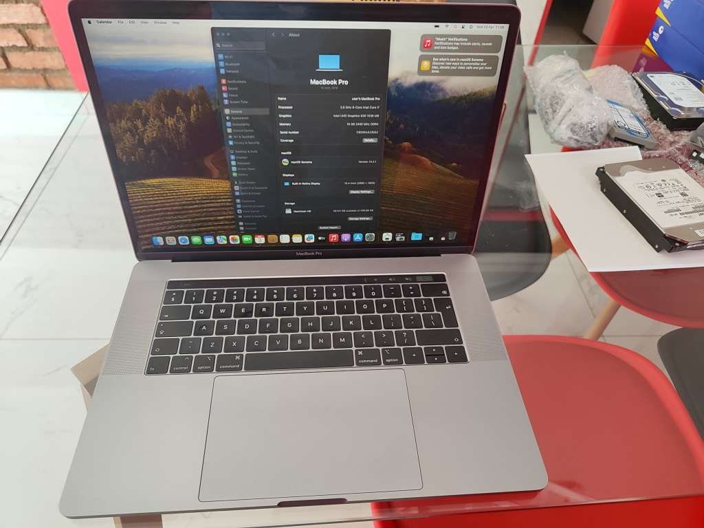 Macbook ProMacBook Pro 2018 - 15-Inch - Core i7 - 16GB RAM - 512GB SSD - Space Grey