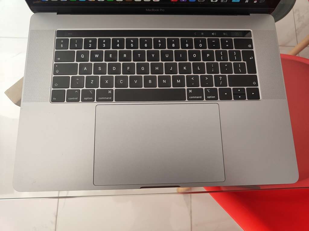 Macbook ProMacBook Pro 2018 - 15-Inch - Core i7 - 16GB RAM - 512GB SSD - Space Grey