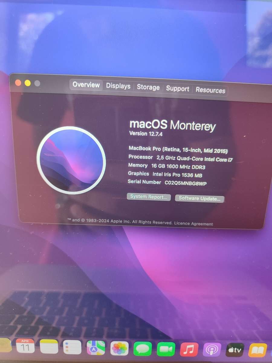 Macbook Pro Retina 15 inch - Intel Core i7 - AMD Radeon - 16GB Ram - 512GB SSD - Great Condition