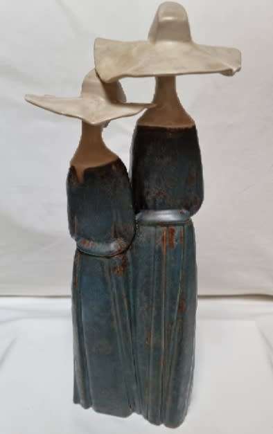 Lladro Nuns (Gres) # 2075 (Retired)