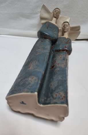 Lladro Nuns (Gres) # 2075 (Retired)