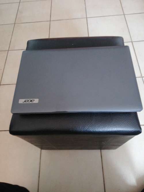 Acer Aspire i3 5733