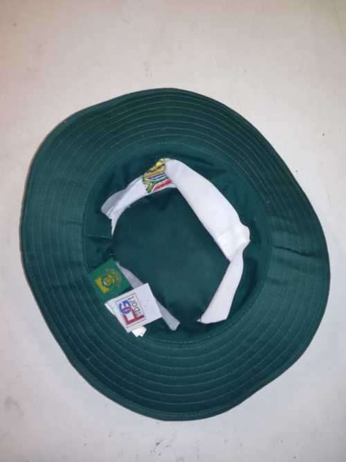 Floppy Hat Cricket signed by Jonty Rhodes NO RESERVE