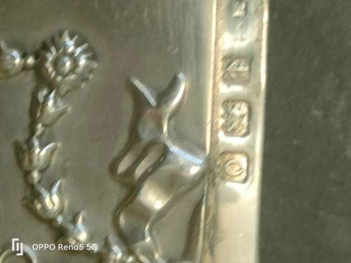 Antique  business card holder in sterling silver. Hallmarked