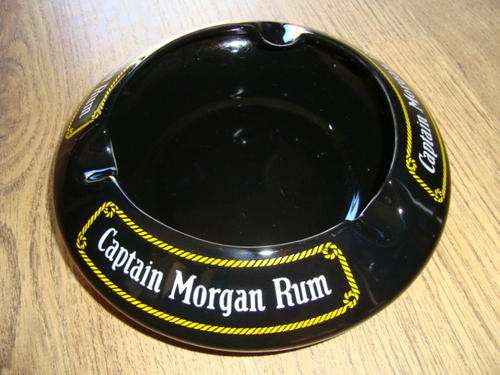 CAPTAIN MORGAN RUM ASHTRAY (Made in England)..STUNNER!!!