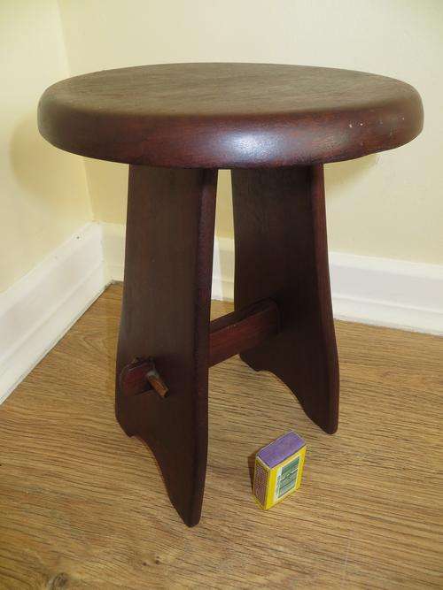 THE MOSE CUTEST/SMALLEST MILK MAID WOODEN STOOL